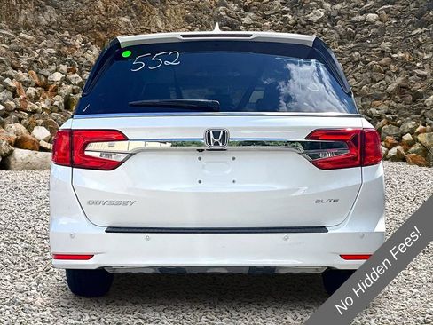 Used 2019 Honda Odyssey Elite image 4