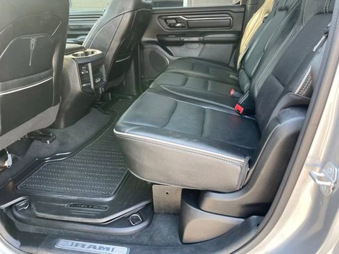 Used 2022 RAM 1500 Limited AWD/4WD image 12