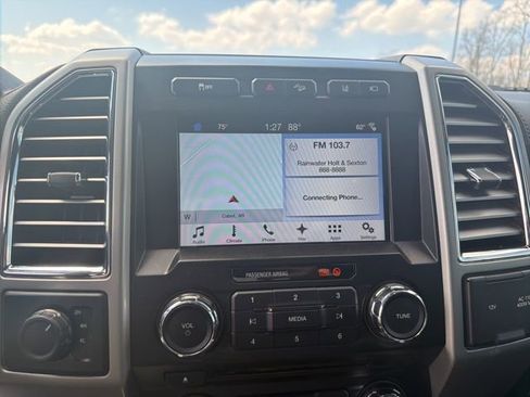 Used 2017 Ford F350 Lariat w/ Lariat Ultimate Package image 6