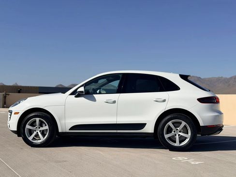Used 2017 Porsche Macan AWD/4WD image 9