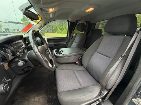 Used 2011 GMC Sierra 1500 SLE AWD/4WD image 11