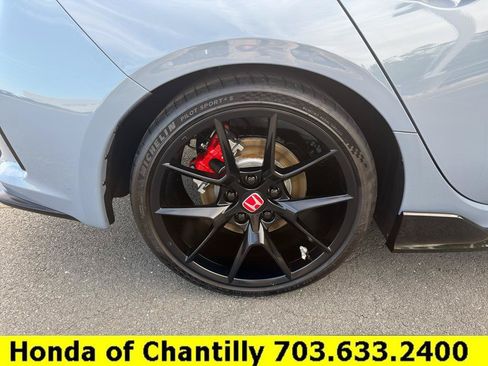 Certified 2025 Honda Civic Type R image 32