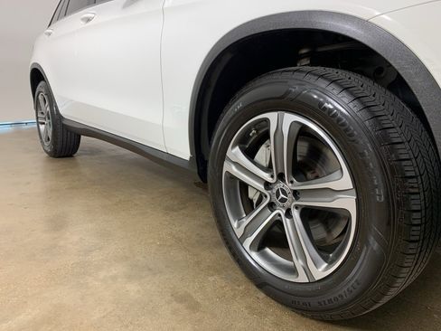 Used 2021 Mercedes-Benz GLC 300 image 37