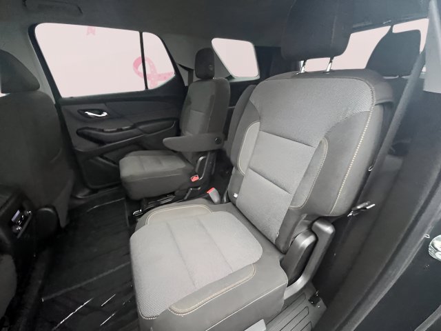 Used 2018 Chevrolet Traverse LT w/ LPO, Floor Liner Package AWD/4WD image 29