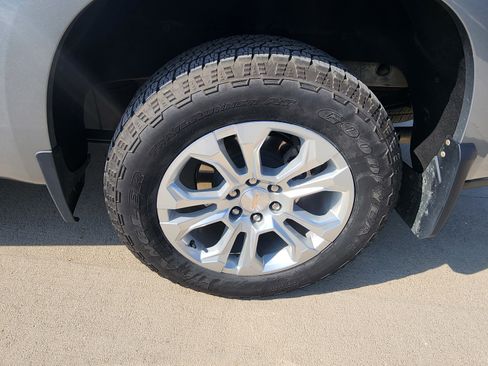 Certified 2024 Chevrolet Silverado 1500 LTZ image 8