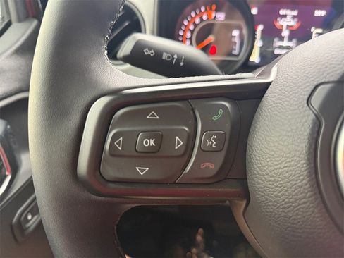 New 2025 Jeep Gladiator Sport image 20