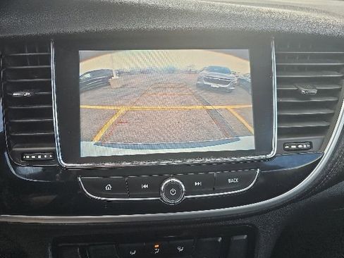Used 2019 Buick Encore Preferred FWD image 17