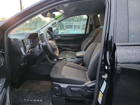 Used 2024 Ford Ranger XL image 19