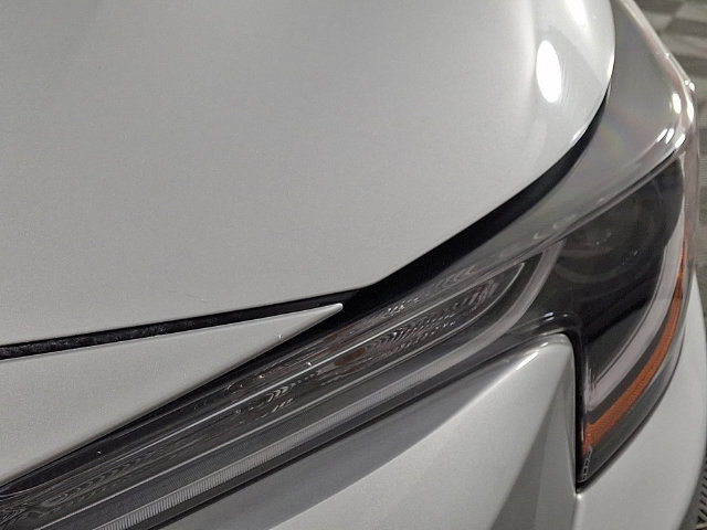 Used 2022 Toyota Corolla LE w/ Carpet Mat Package (TMS) FWD image 12