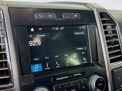 Used 2016 Ford F150 Platinum w/ Equipment Group 701A Luxury image 21