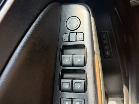 Used 2018 GMC Yukon XL Denali AWD/4WD image 23