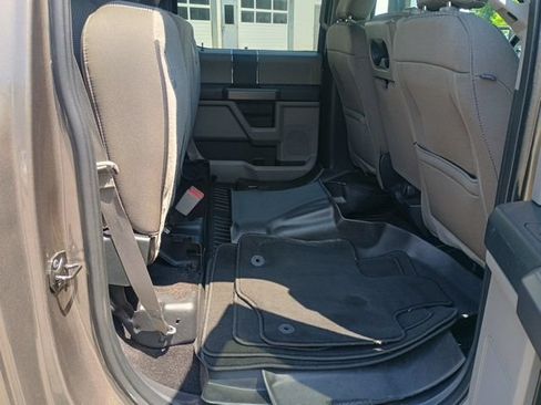 Used 2018 Ford F150 XLT AWD/4WD image 17