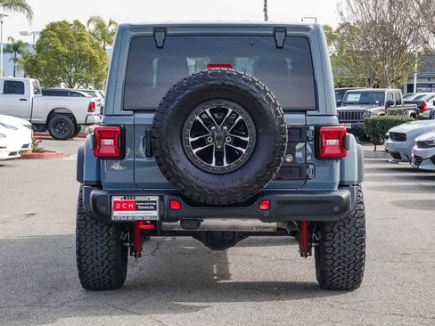Certified 2025 Jeep Wrangler Unlimited Rubicon image 5