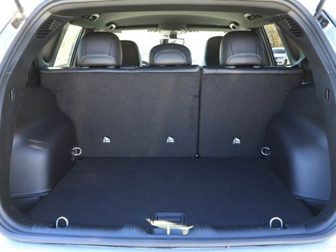 New 2026 Jeep Compass Latitude image 10