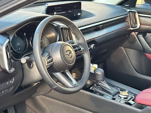 New 2025 MAZDA CX-50 AWD 2.5 Hybrid w/ Premium Pkg image 16