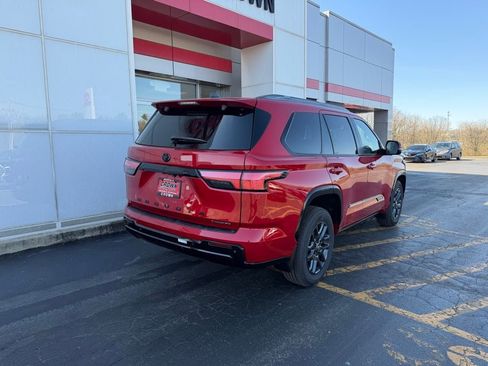New 2026 Toyota Sequoia Platinum image 5