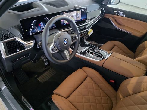 New 2026 BMW X5 xDrive40i image 8