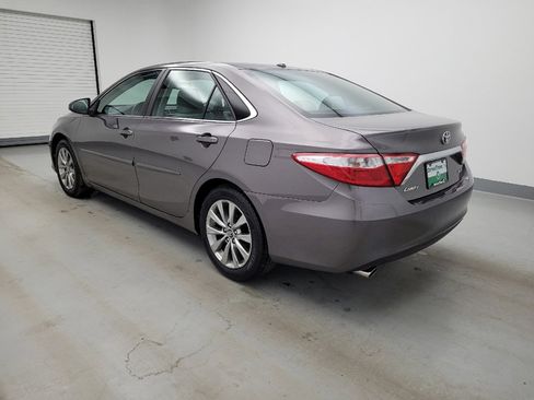 Used 2017 Toyota Camry XLE FWD image 3