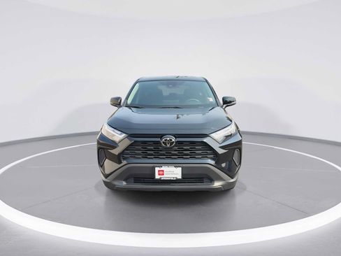Certified 2024 Toyota RAV4 LE AWD/4WD image 3