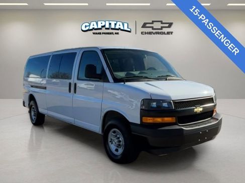 Used 2023 Chevrolet Express 3500 LS image 7