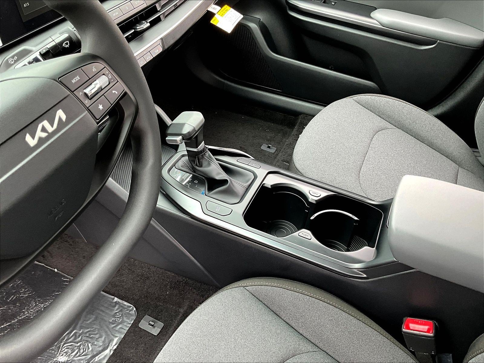 New 2027 Kia K4 FWD image 12