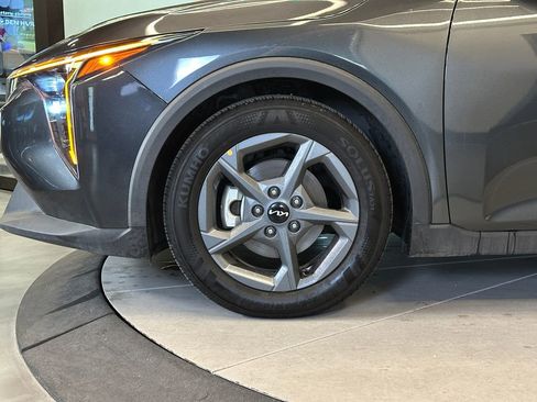 Used 2025 Kia K4 LXS FWD image 25