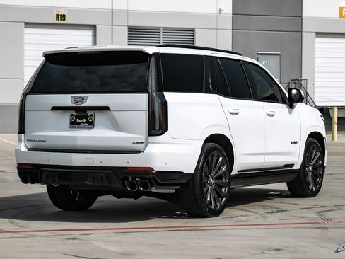 Used 2025 Cadillac Escalade V w/ LPO, Floor Liner Package image 13