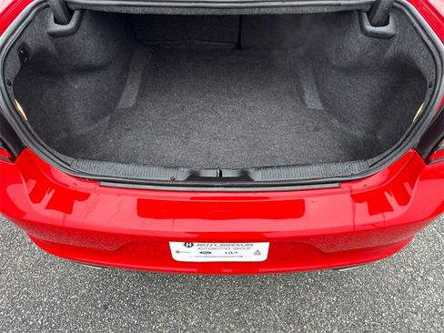 Used 2022 Dodge Charger SXT image 18