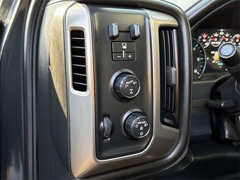 Used 2018 GMC Sierra 1500 Denali image 18