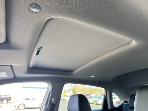 New 2026 Honda HR-V EX-L image 7