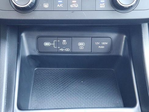 New 2026 Hyundai Tucson SE image 14