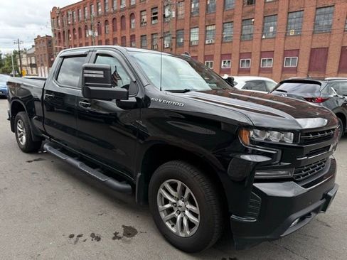 Used 2022 Chevrolet Silverado 1500 RST AWD/4WD image 3
