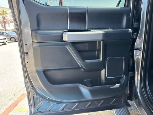 Used 2019 Ford F150 Platinum w/ Technology Package AWD/4WD image 25