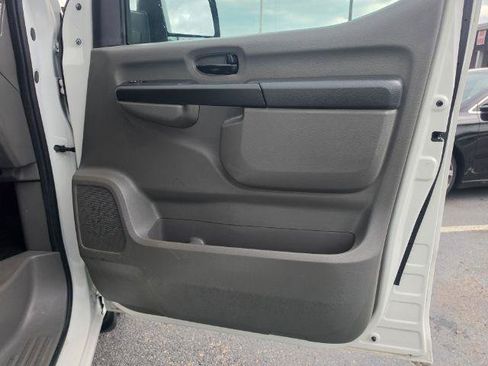Used 2021 Nissan NV 2500 SV RWD image 24
