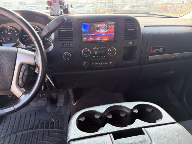 Used 2012 Chevrolet Silverado 2500 LT w/ Interior Plus Package AWD/4WD image 30