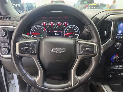 Used 2021 Chevrolet Silverado 1500 LT Trail Boss w/ Bed Protection Package AWD/4WD image 18