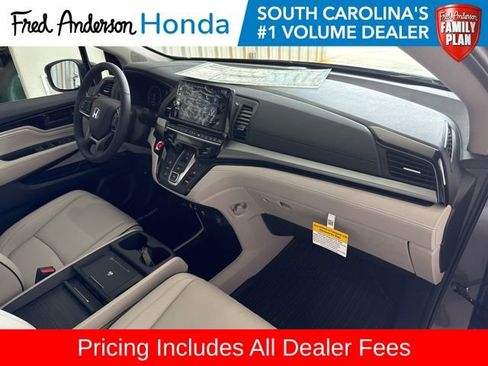 New 2026 Honda Odyssey Touring image 27