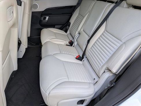 New 2026 Land Rover Discovery S image 15