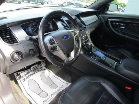 Used 2015 Ford Taurus SHO w/ Equipment Group 401A AWD/4WD image 11