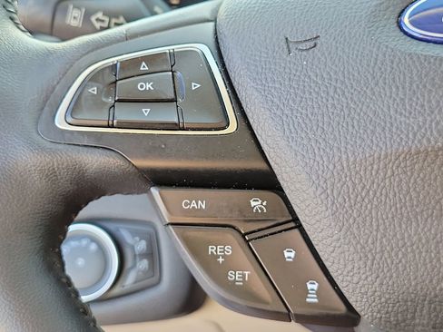 Used 2019 Ford Escape Titanium image 24