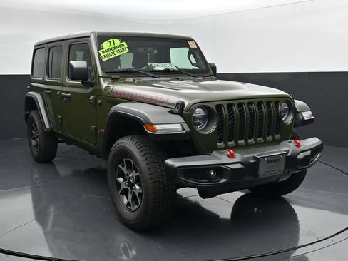 Used 2021 Jeep Wrangler Unlimited Rubicon AWD/4WD image 2