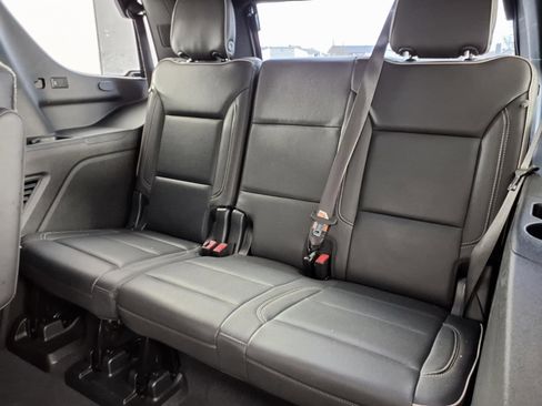 Used 2021 GMC Yukon SLT image 24