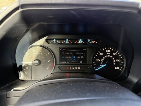 Used 2018 Ford F150 XL w/ Equipment Group 101A Mid image 9