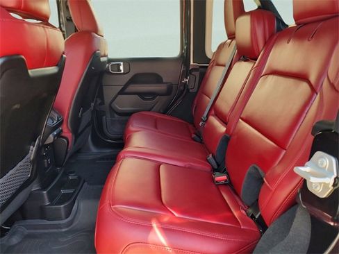 Certified 2024 Jeep Wrangler Unlimited Rubicon 392 image 15