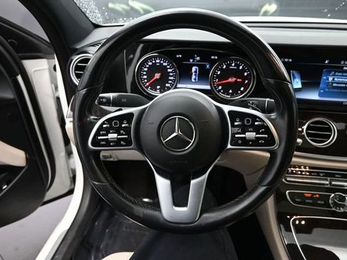 Used 2019 Mercedes-Benz E 300 image 12