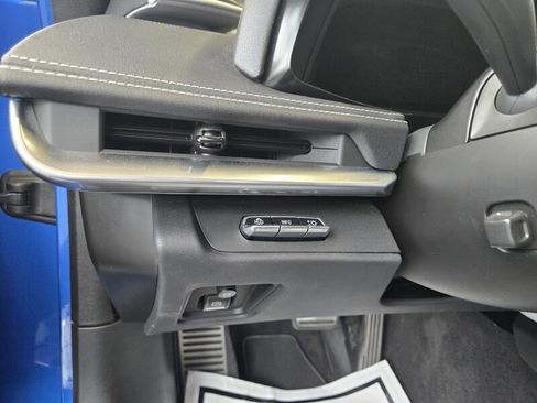 Used 2022 Chevrolet Corvette Stingray Preferred Cpe w/ 2LT image 12