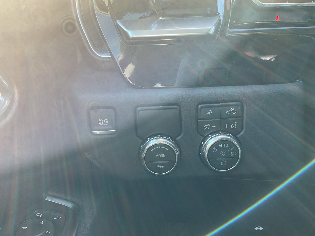 Used 2026 GMC Sierra 1500 SLT RWD image 27