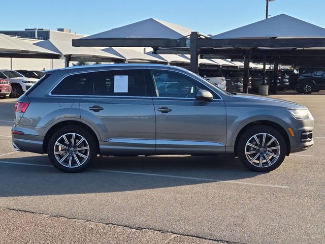 Used 2017 Audi Q7 3.0T Premium Plus AWD/4WD image 4