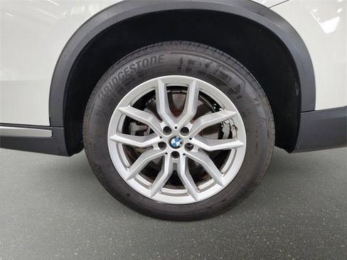 Used 2020 BMW X5 sDrive40i image 30
