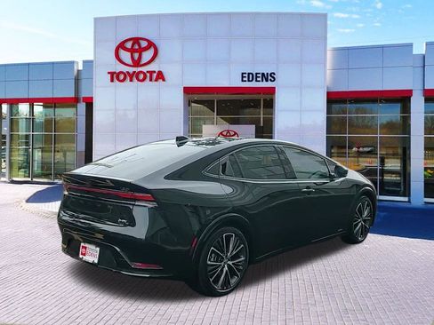 Used 2024 Toyota Prius Limited w/ Limited Premium Package image 3